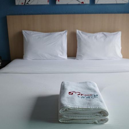 邦盛 萨姆万村庄旅馆酒店 外观 照片
